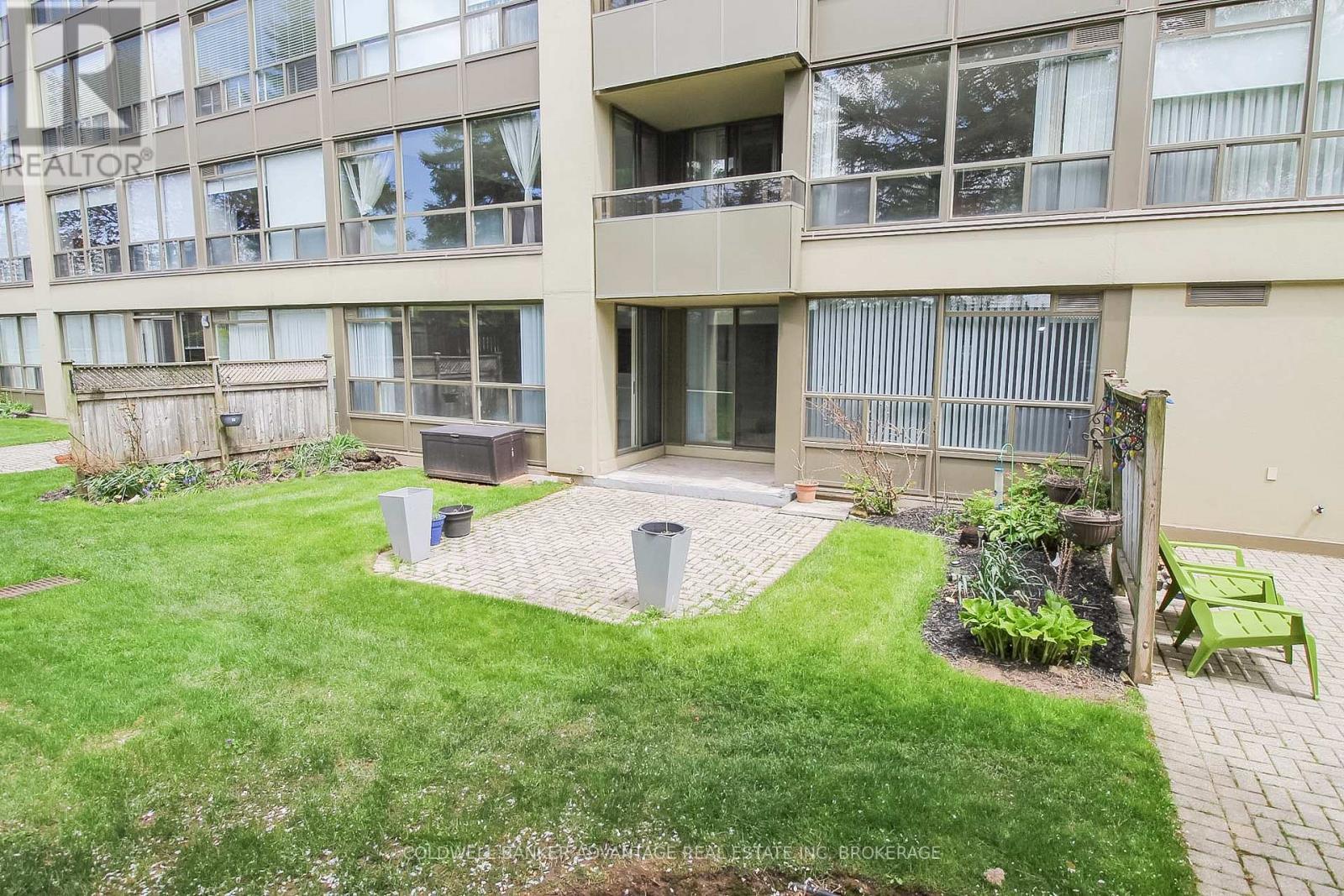 #105 5100 DORCHESTER ROAD - 26