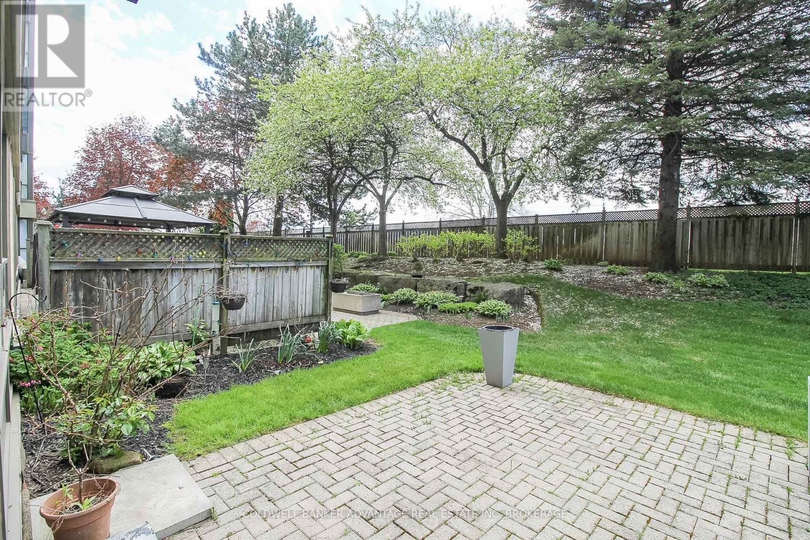 #105 5100 DORCHESTER ROAD - 33