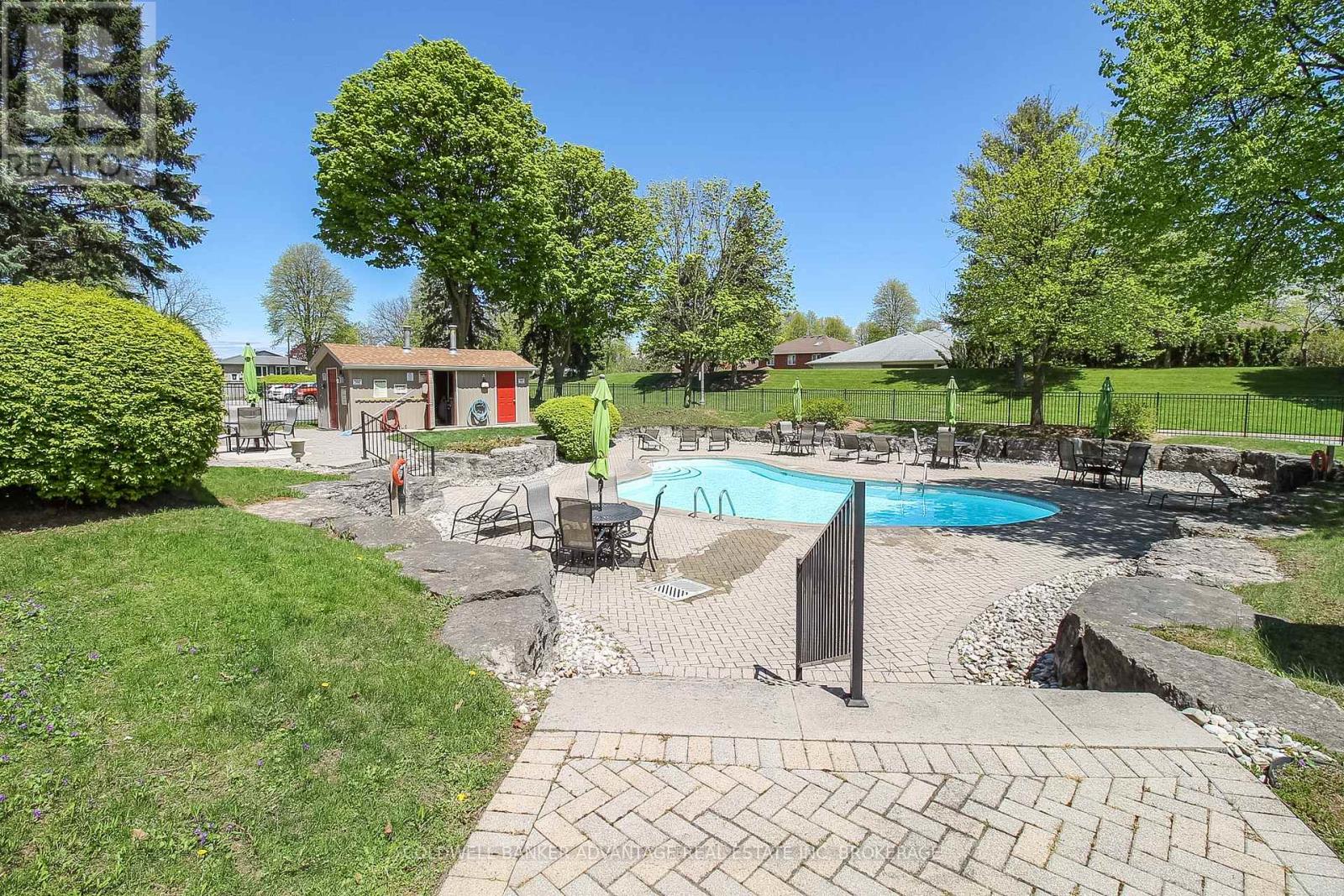 #105 5100 DORCHESTER ROAD - 35