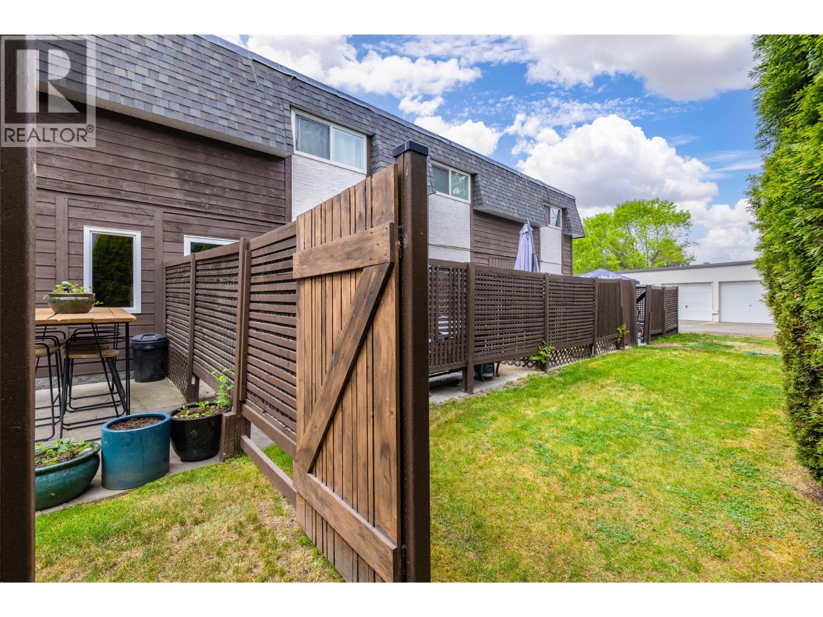 3135 Walnut Street Unit# 2, Kelowna