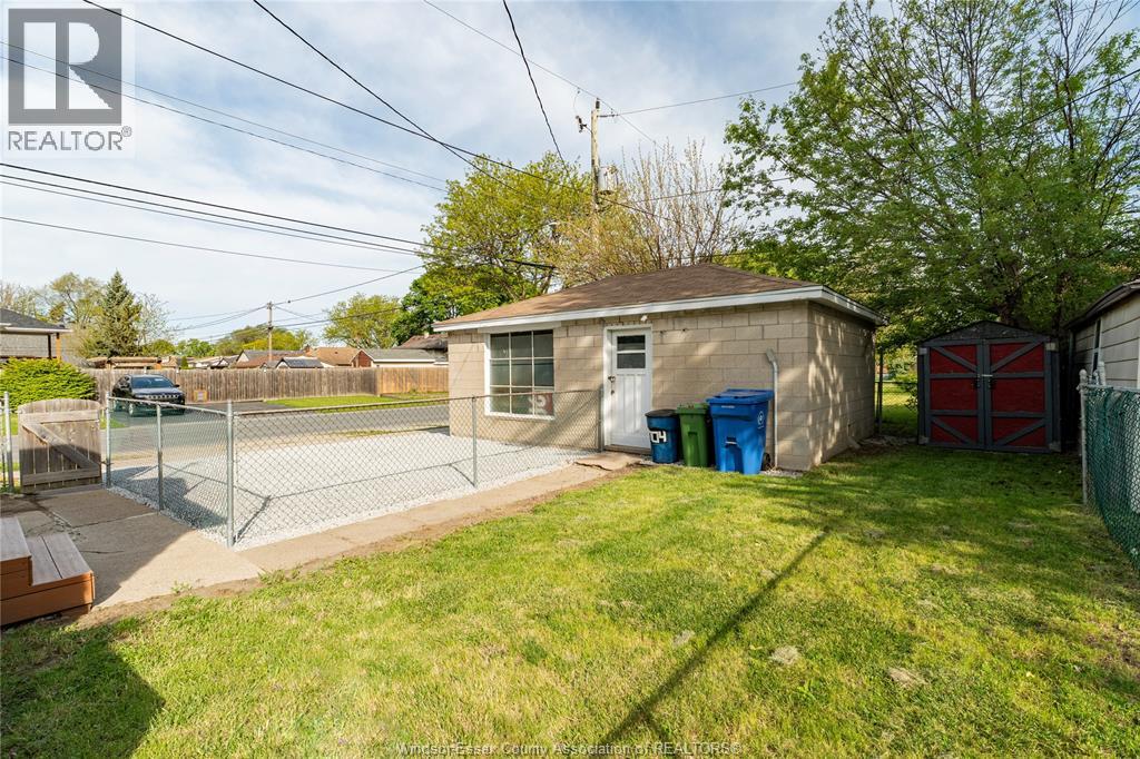 704 CHARLOTTE, Windsor, Ontario, N8X3A8 — Photo 4