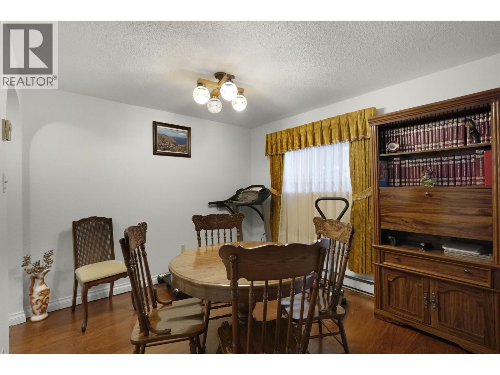 82 BRAUN STREET - 22