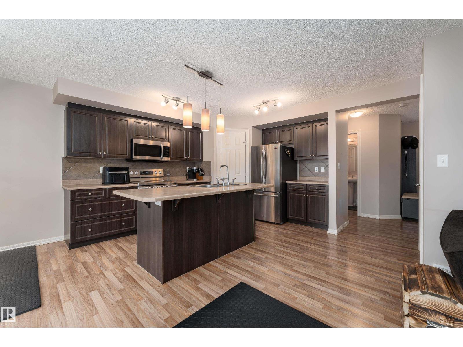 92 CALVERT WD, Fort Saskatchewan