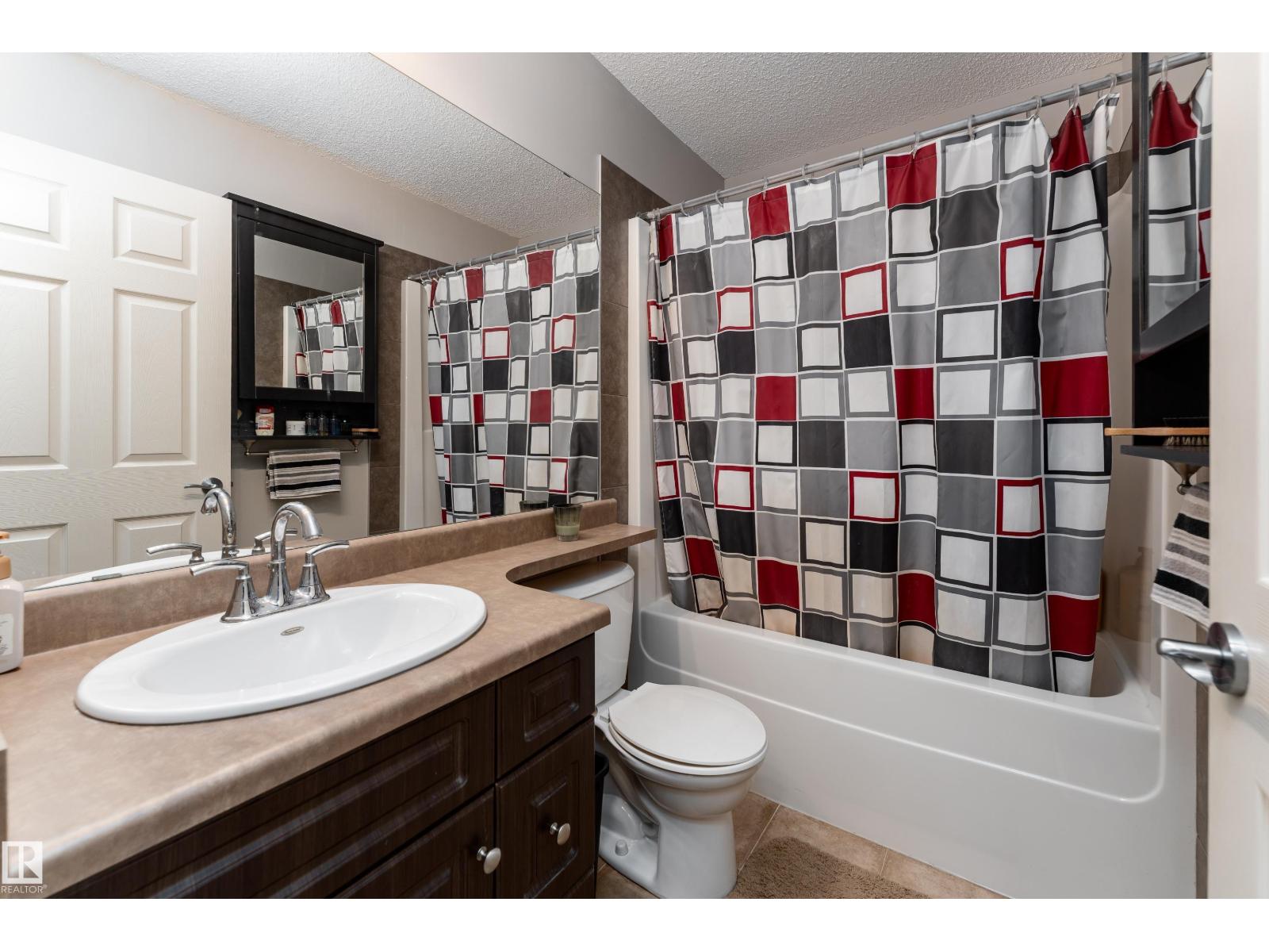 92 CALVERT WD, Fort Saskatchewan