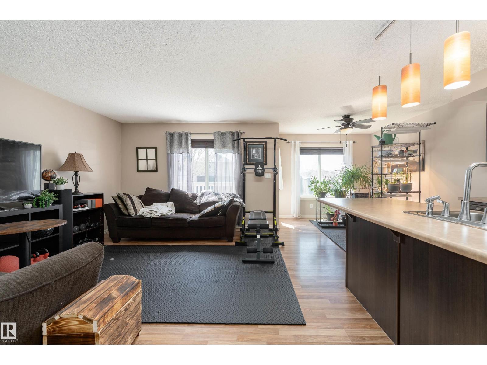 92 CALVERT WD, Fort Saskatchewan