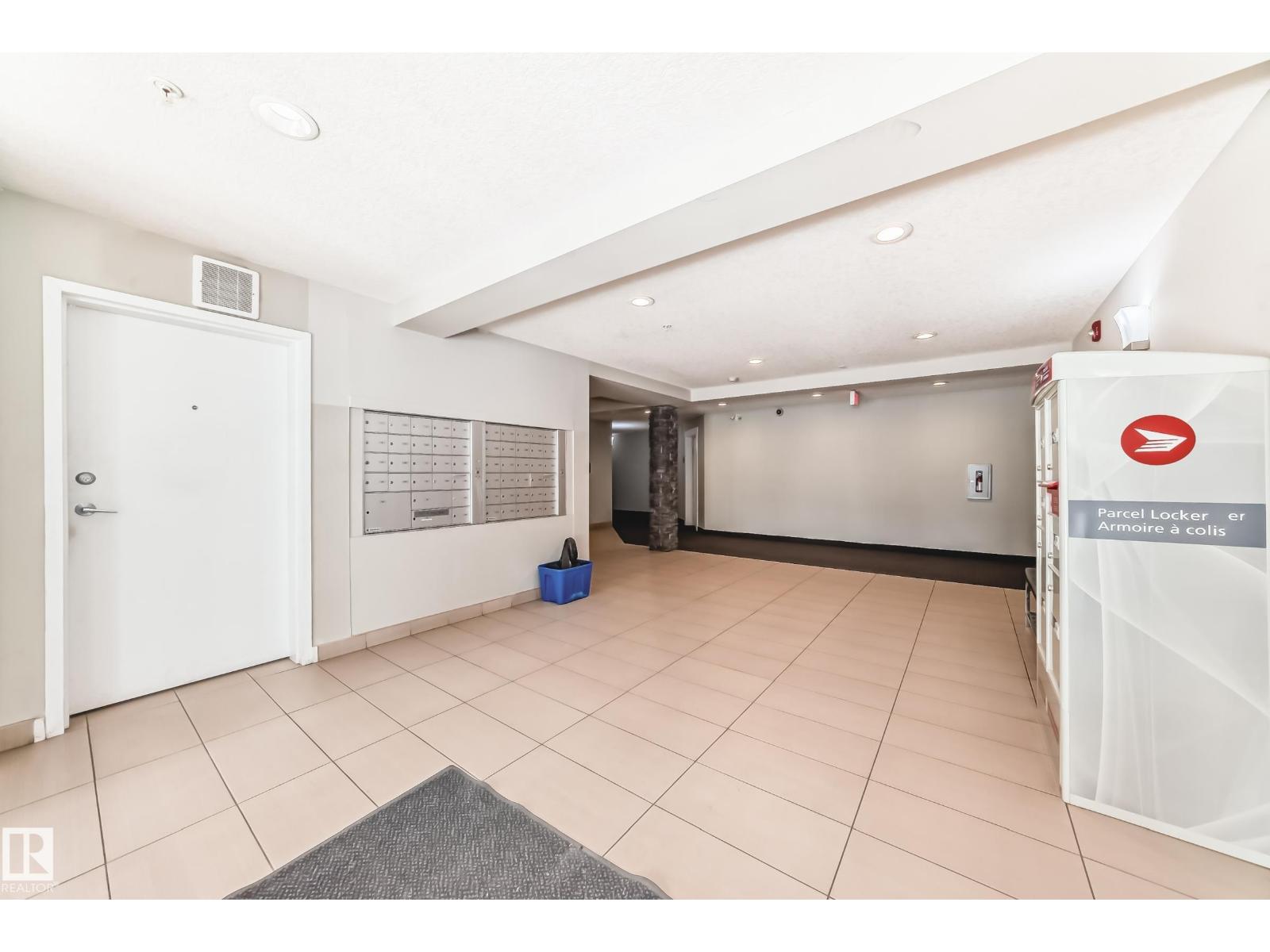 #413 9519 160 AV NW, Edmonton