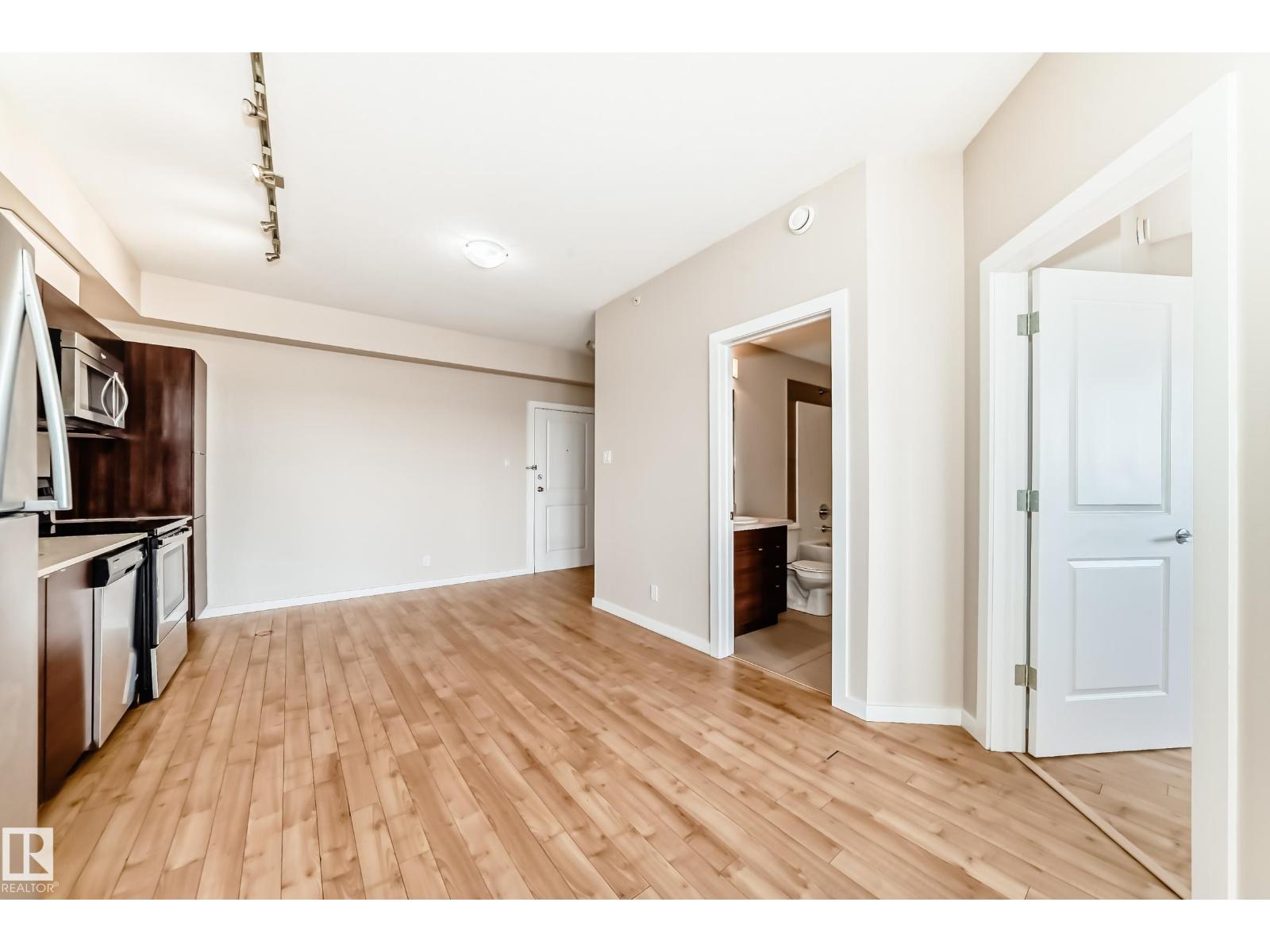 #413 9519 160 AV NW, Edmonton