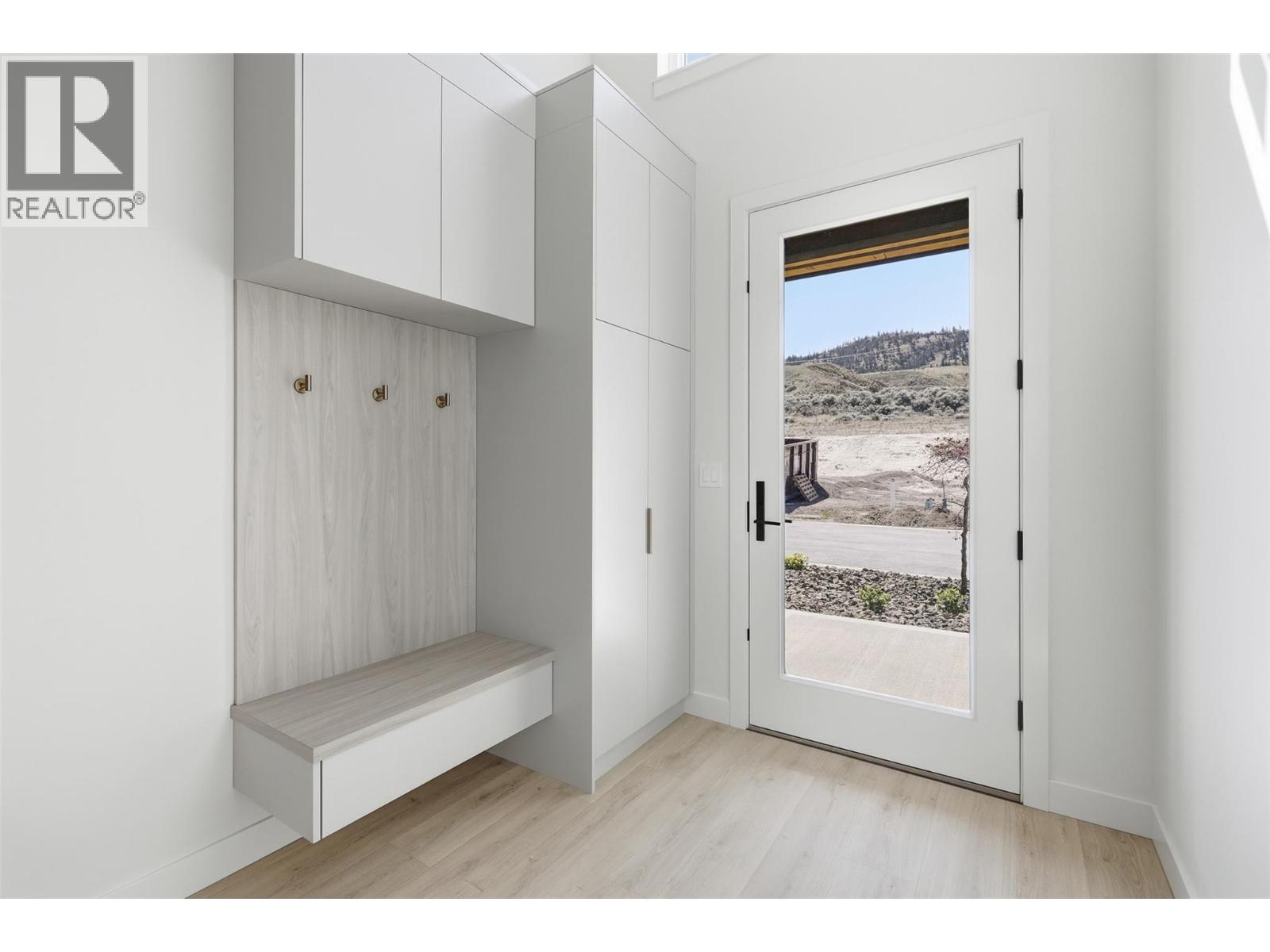 38 RUE CHEVAL NOIR Unit# 327, Kamloops