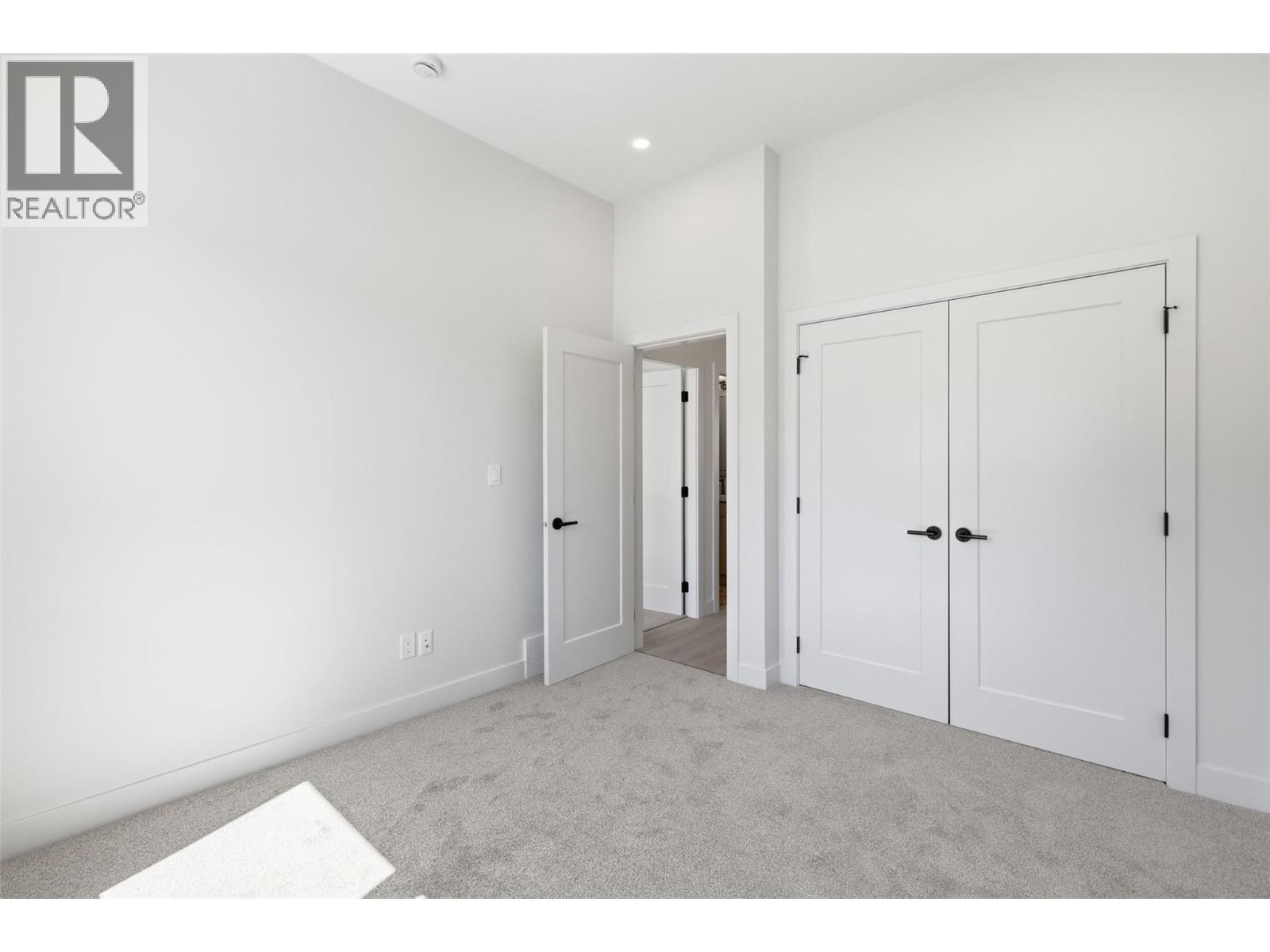 38 RUE CHEVAL NOIR Unit# 327, Kamloops