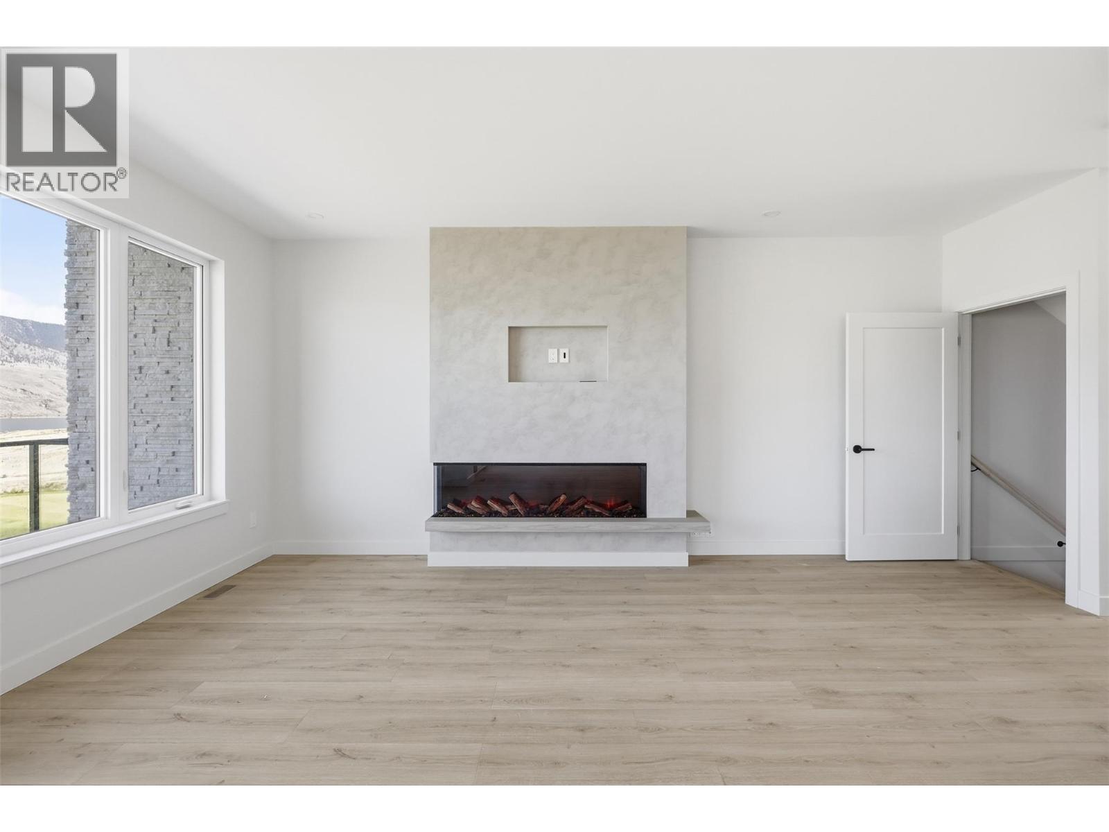 38 RUE CHEVAL NOIR Unit# 327, Kamloops