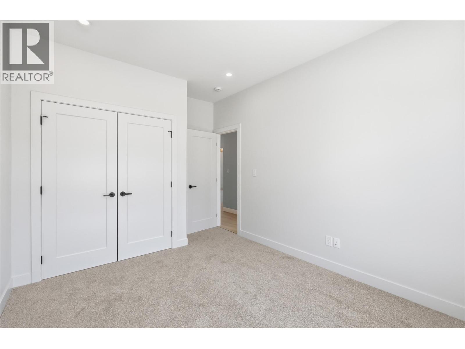 38 RUE CHEVAL NOIR Unit# 327, Kamloops