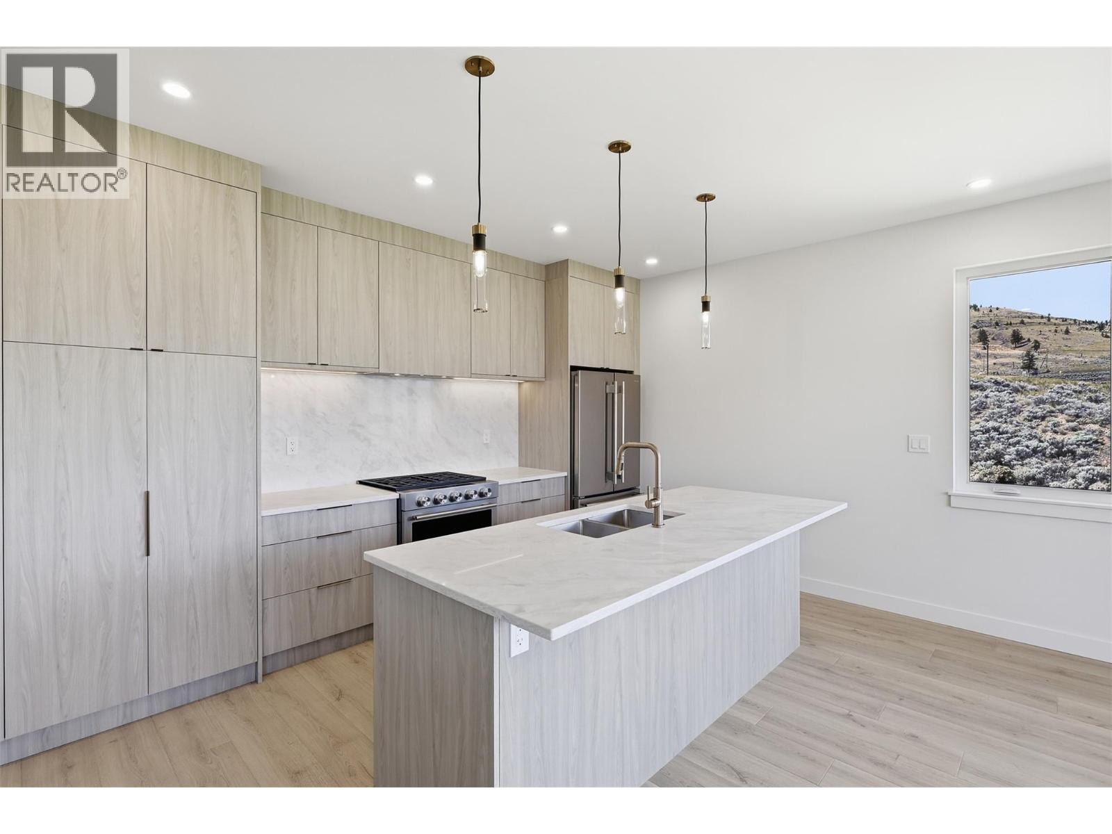 38 RUE CHEVAL NOIR Unit# 327, Kamloops