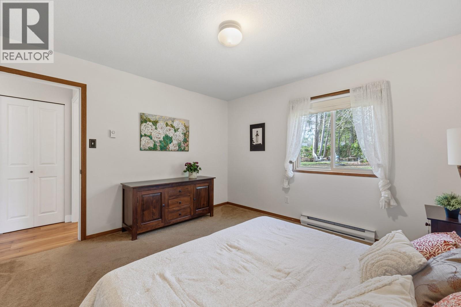 4589 Kilmarnock Dr - 39