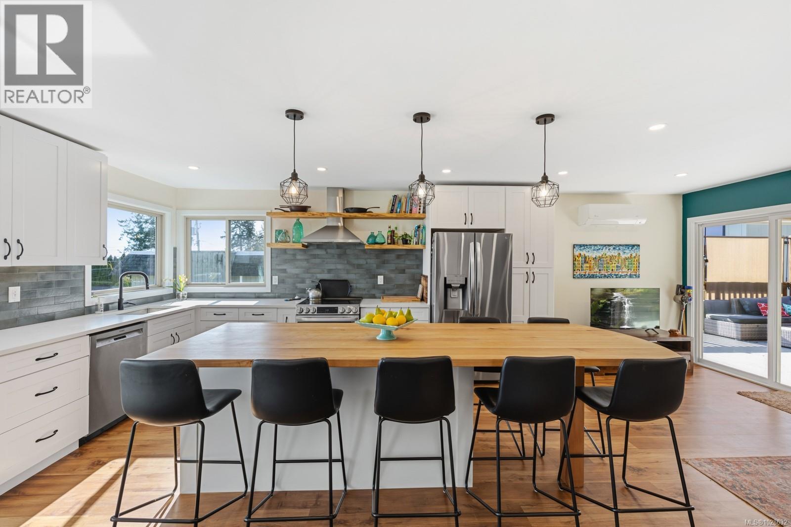 4589 Kilmarnock Dr - 4