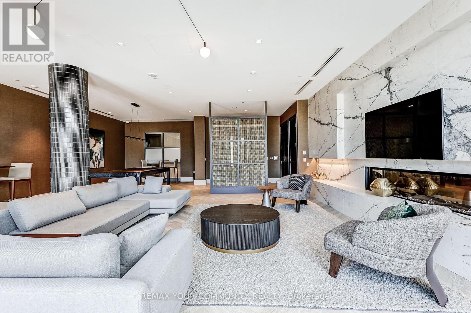 #917 2545 SIMCOE STREET N - 18