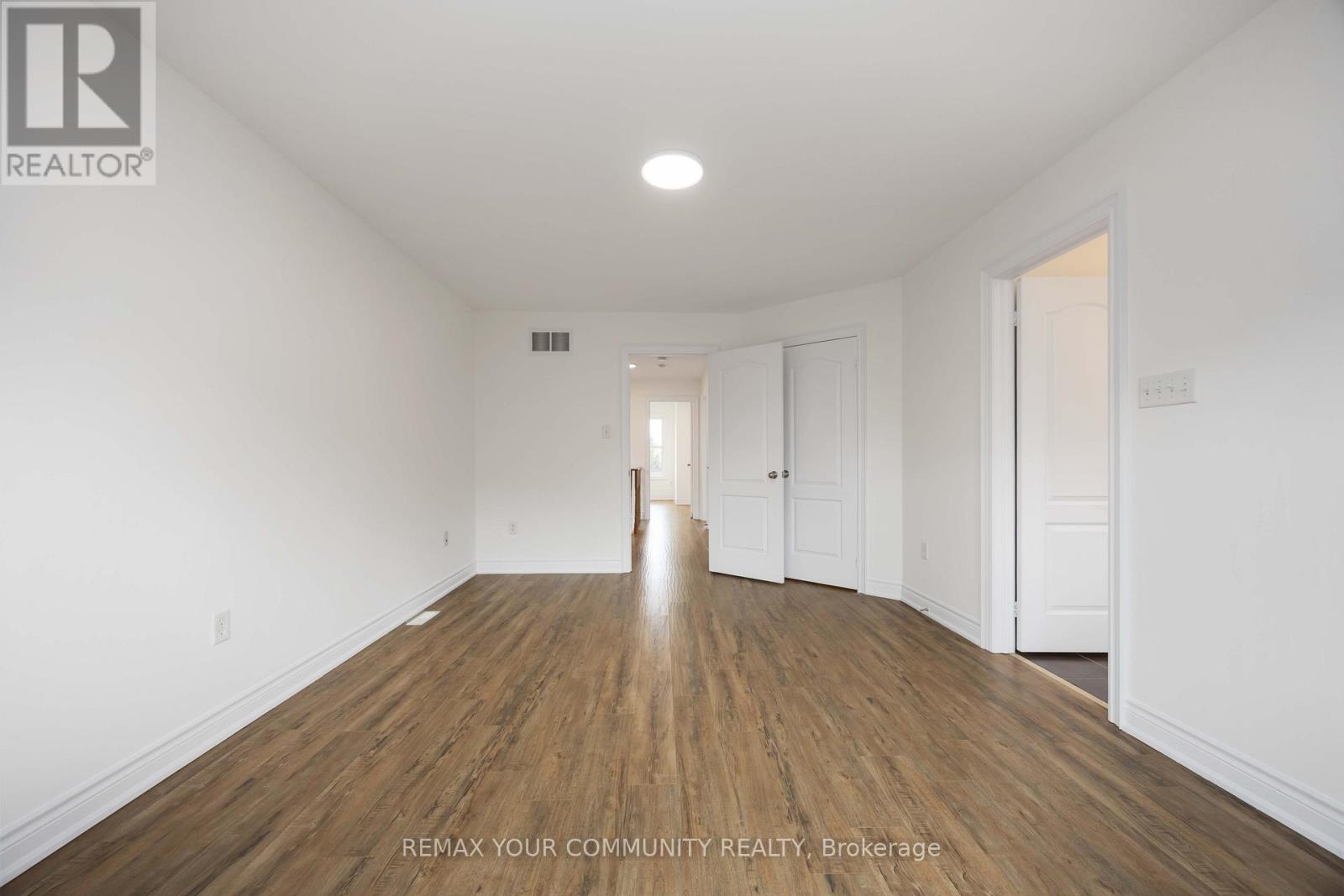 17 LATITUDE LANE - 20