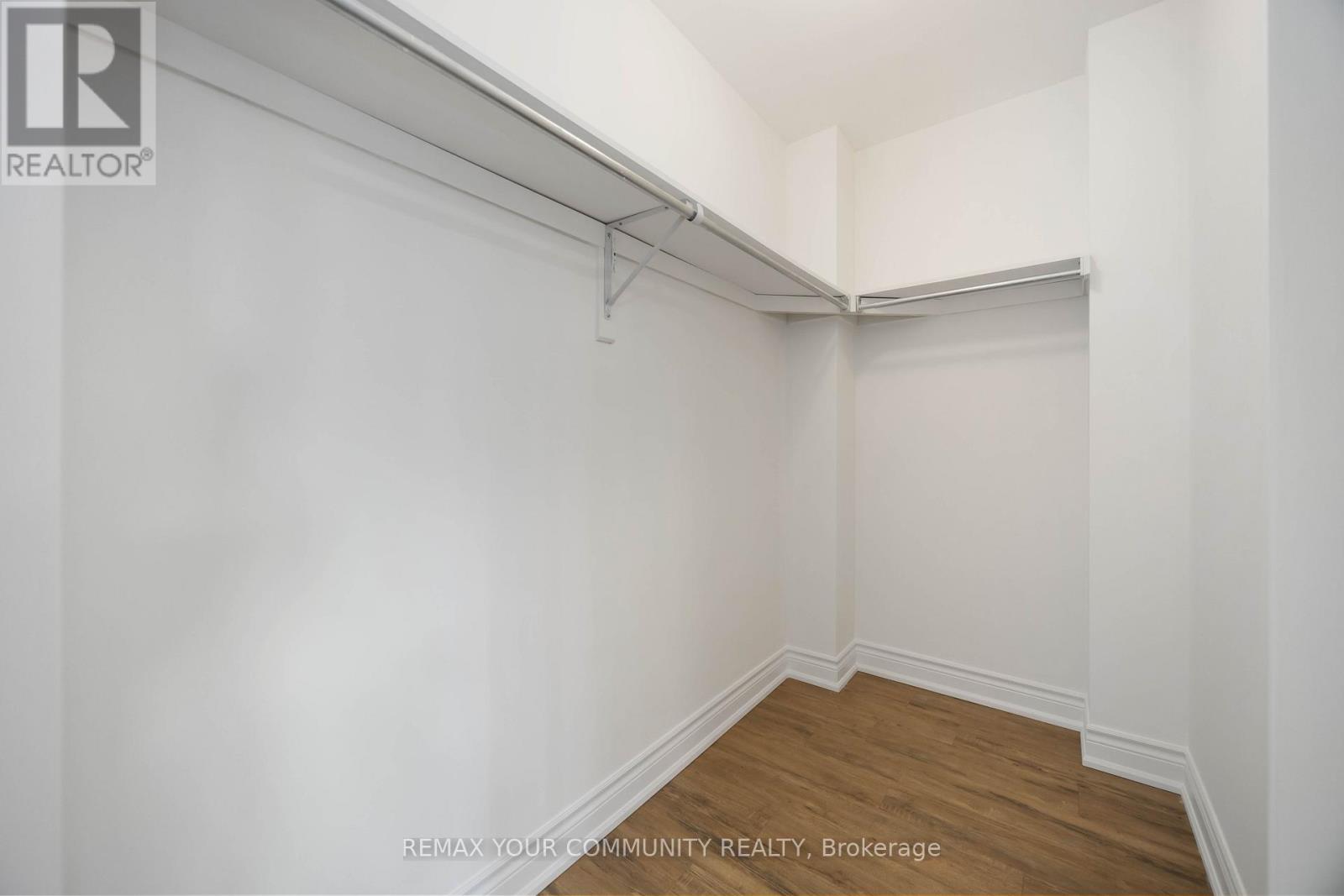 17 LATITUDE LANE - 21