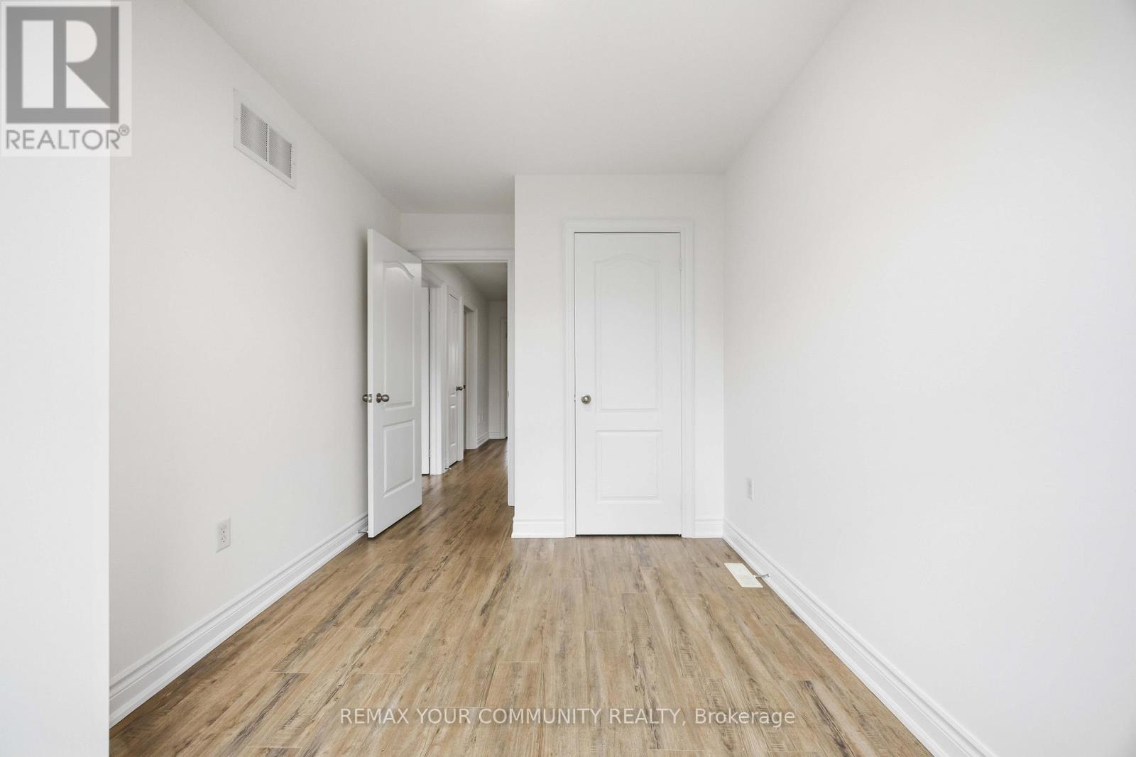 17 LATITUDE LANE - 29