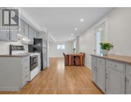 Dining room - 2219 County Road 42, Clearview, ON L0M1S0 Photo 9