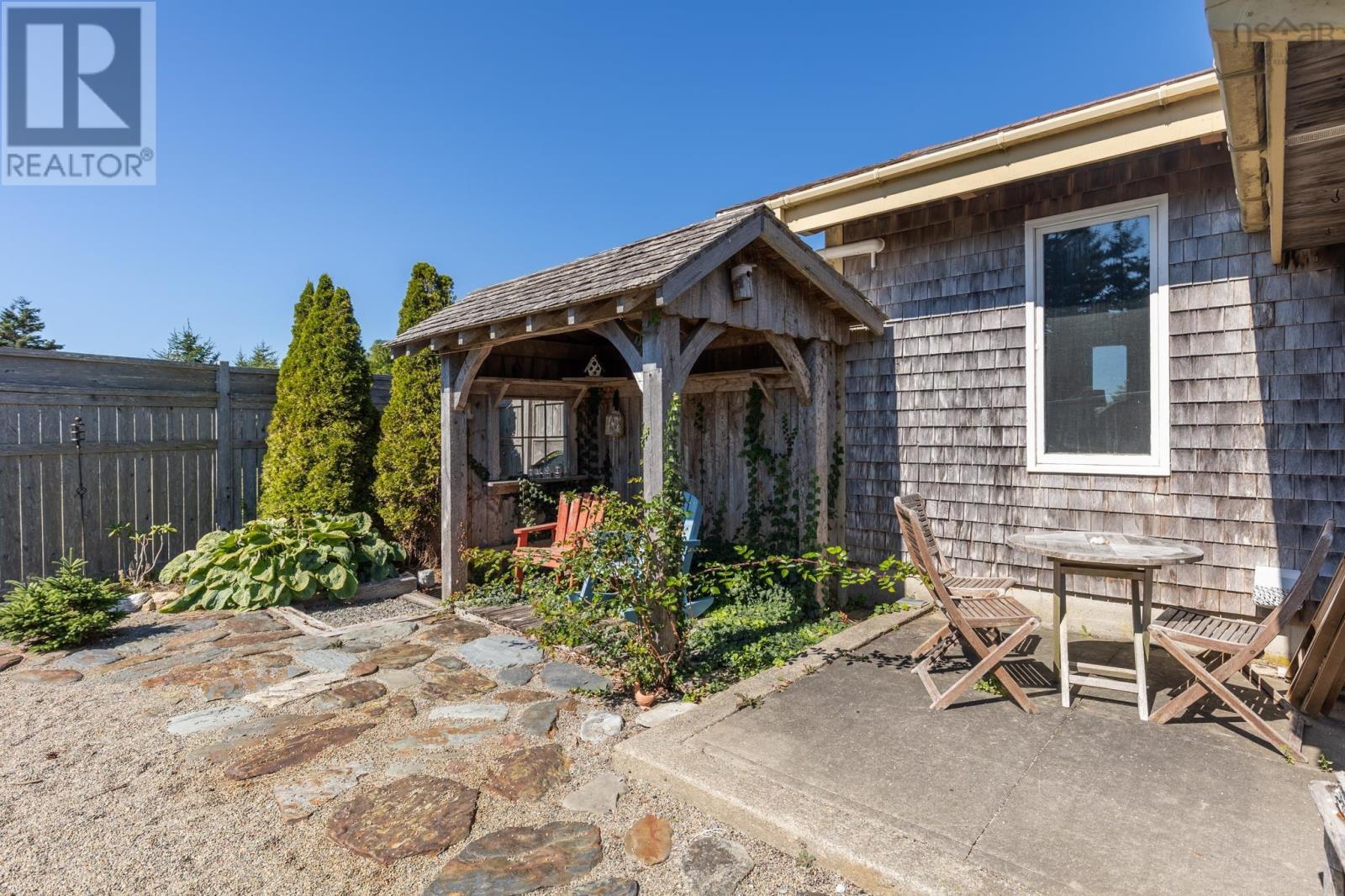 40 Country Lane - 10