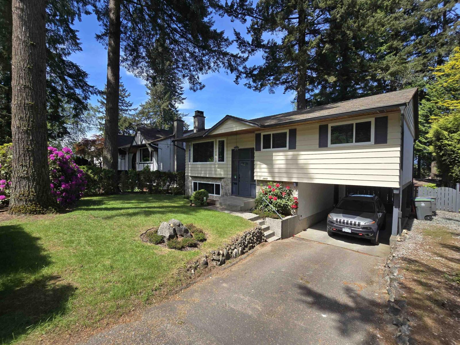 14415 114 Avenue - main photo