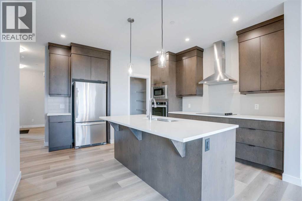 77 Calhoun Crescent NE - 9