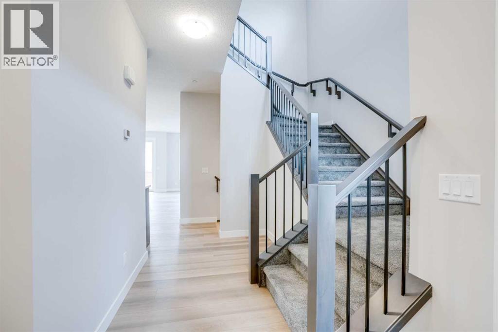 77 Calhoun Crescent NE - 21