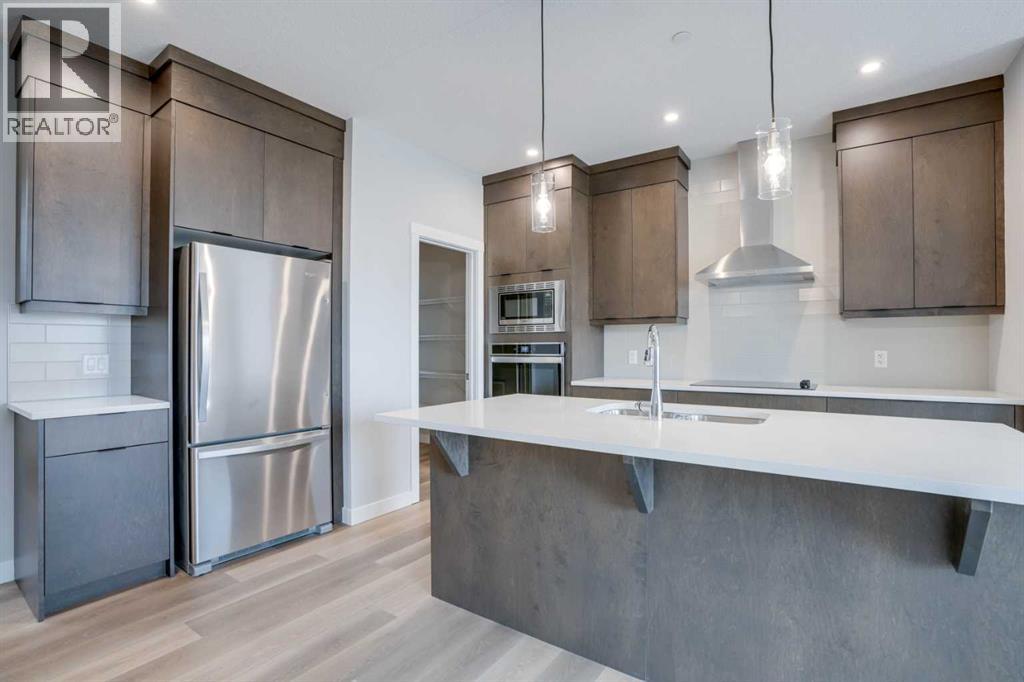 77 Calhoun Crescent NE - 10