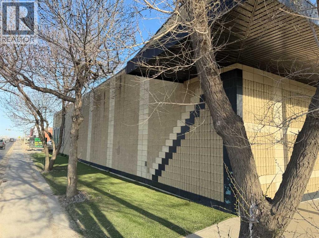 10508 100 Avenue — photo 8