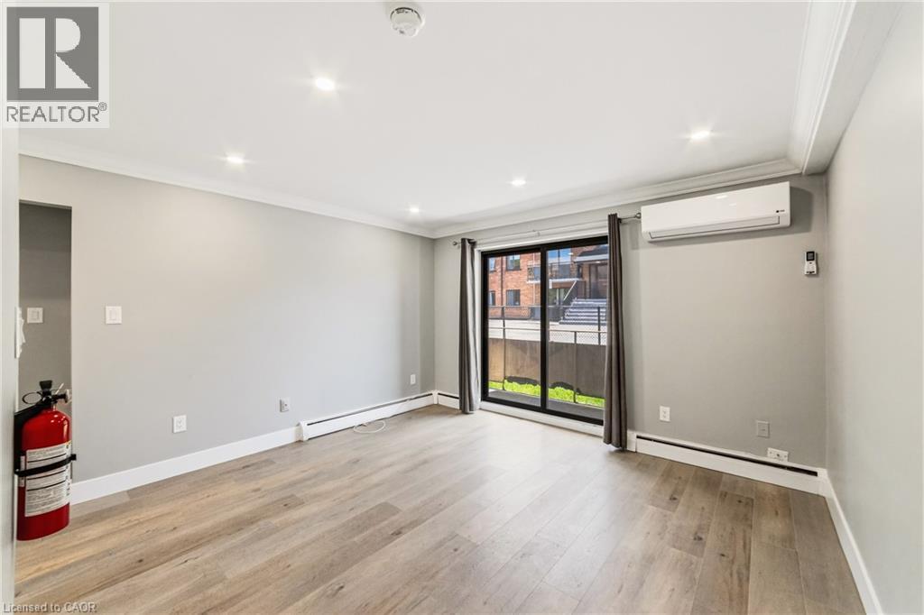 700 LAWRENCE Road Unit# 102, Hamilton, Ontario, L8K1Z5 — Photo 9