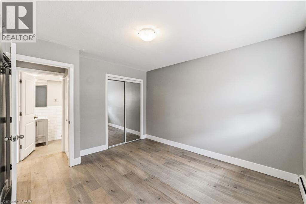 700 LAWRENCE Road Unit# 102, Hamilton, Ontario, L8K1Z5 — Photo 5