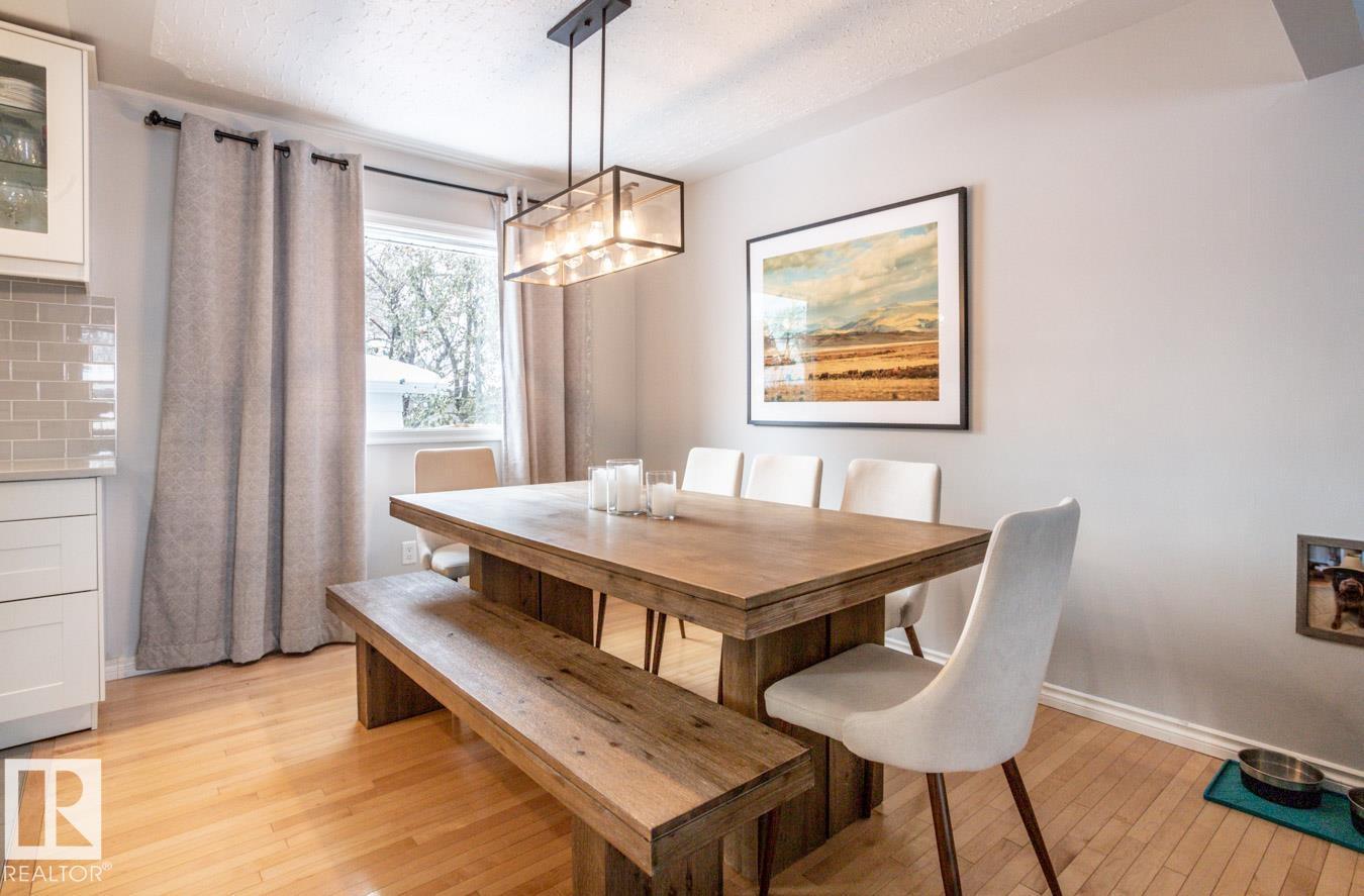 8239 93A AV NW - 8