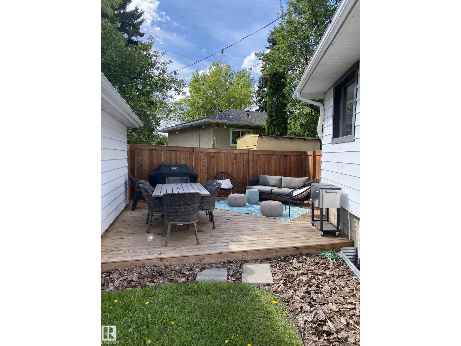 8239 93A AV NW - Image 2
