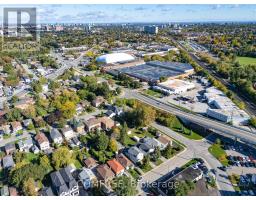 18 Glasgow Avenue, Toronto, ON M1K1C1 Photo 24