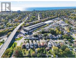 18 Glasgow Avenue, Toronto, ON M1K1C1 Photo 10