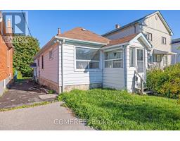 18 Glasgow Avenue, Toronto, ON M1K1C1 Photo 12