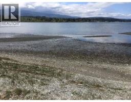 9 Tozer Rd, Fanny Bay, BC V0R1W0 Photo 12