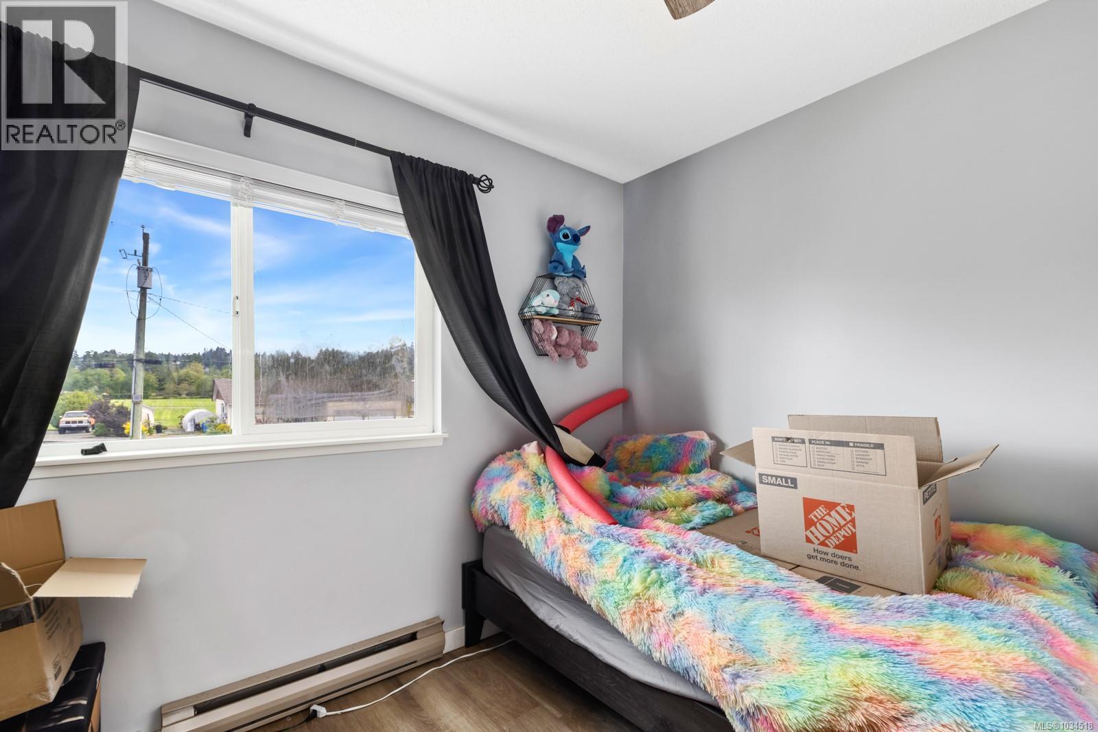 #1 491 Lakes Rd - 25