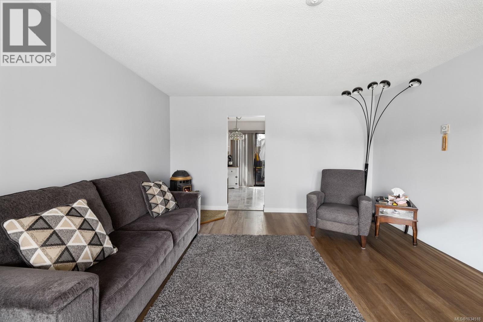#1 491 Lakes Rd - 9