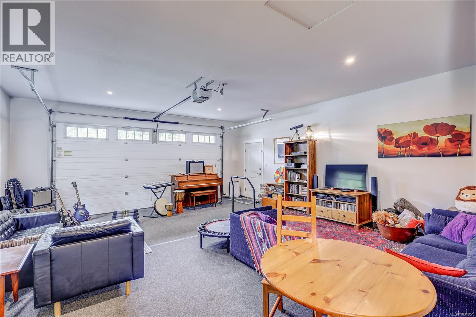 1868 Galvin Pl - 34