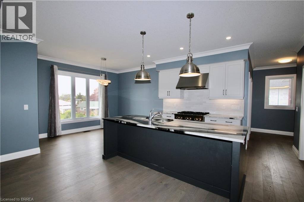 25 BOWEN Place Unit# Upper, Oakland, Ontario, N0E1L0 — Photo 5