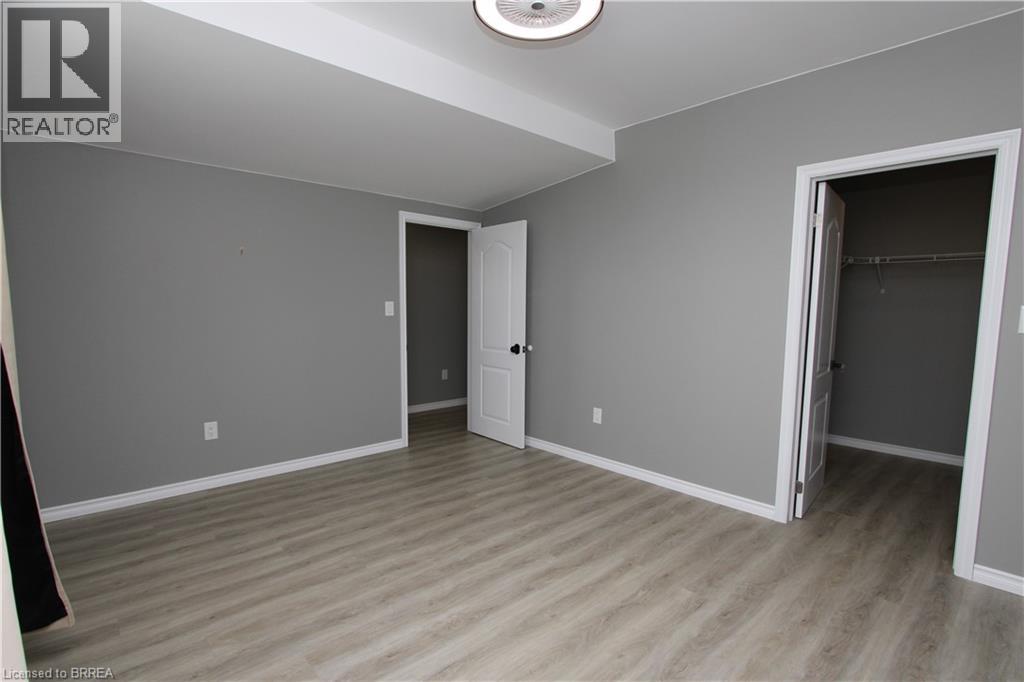 25 BOWEN Place Unit# Upper, Oakland, Ontario, N0E1L0 — Photo 11