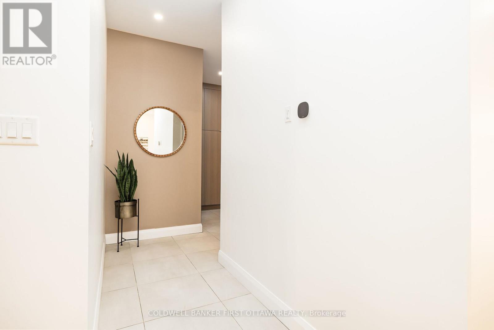 11A CARLETON CATHCART STREET - 18