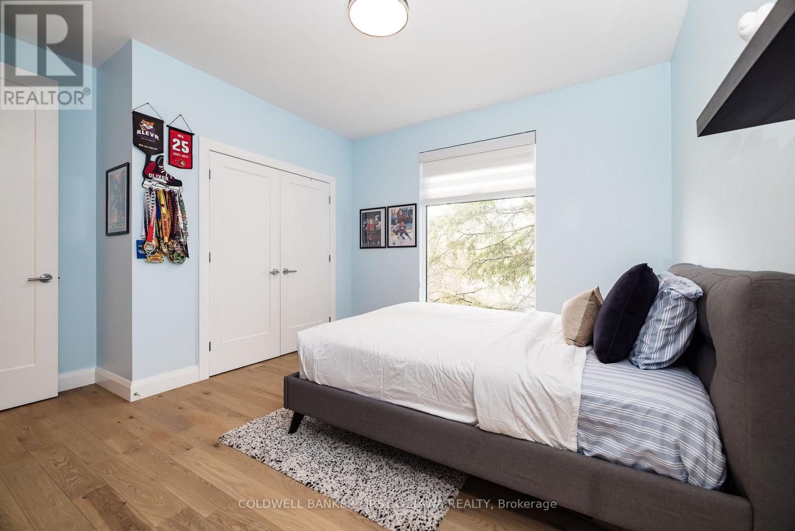 11A CARLETON CATHCART STREET - 34