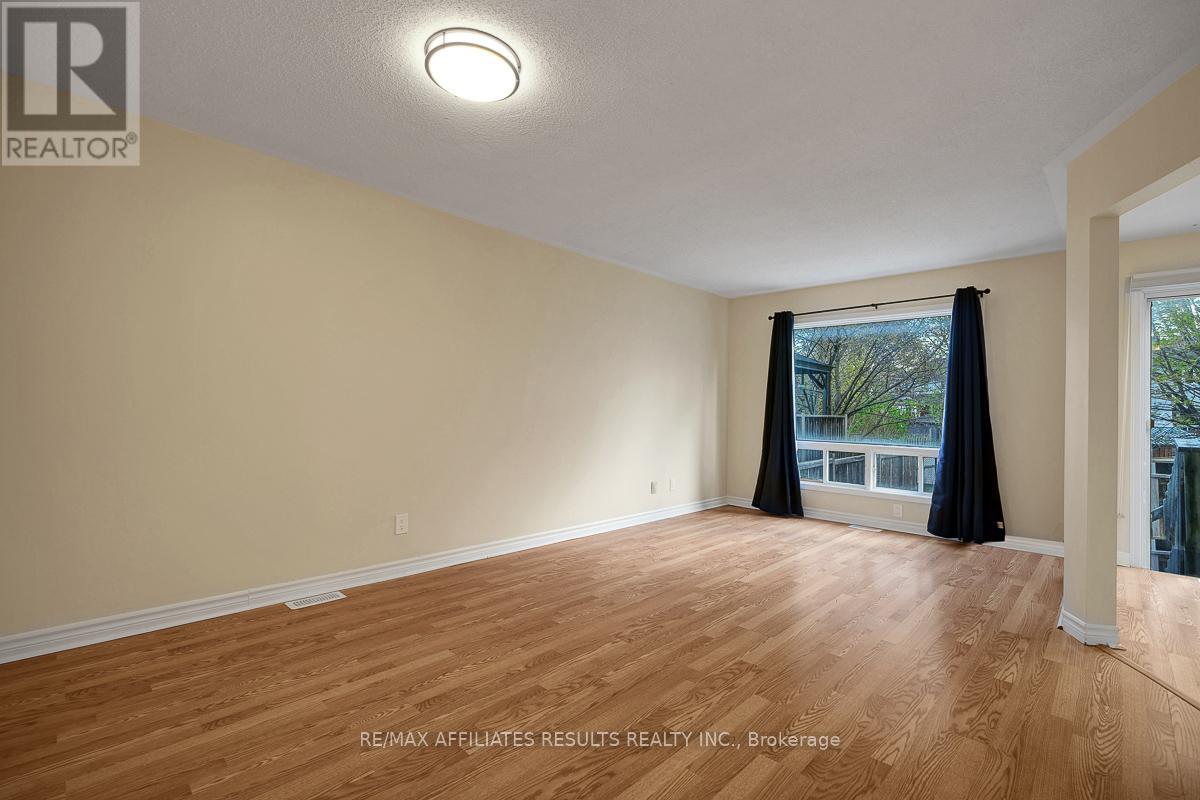 31 IPSWICH TERRACE - 10