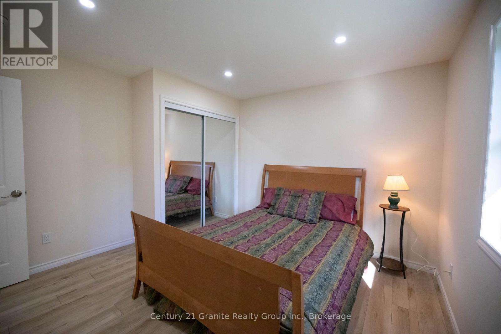 1160 KENNISIS LAKE ROAD - 12