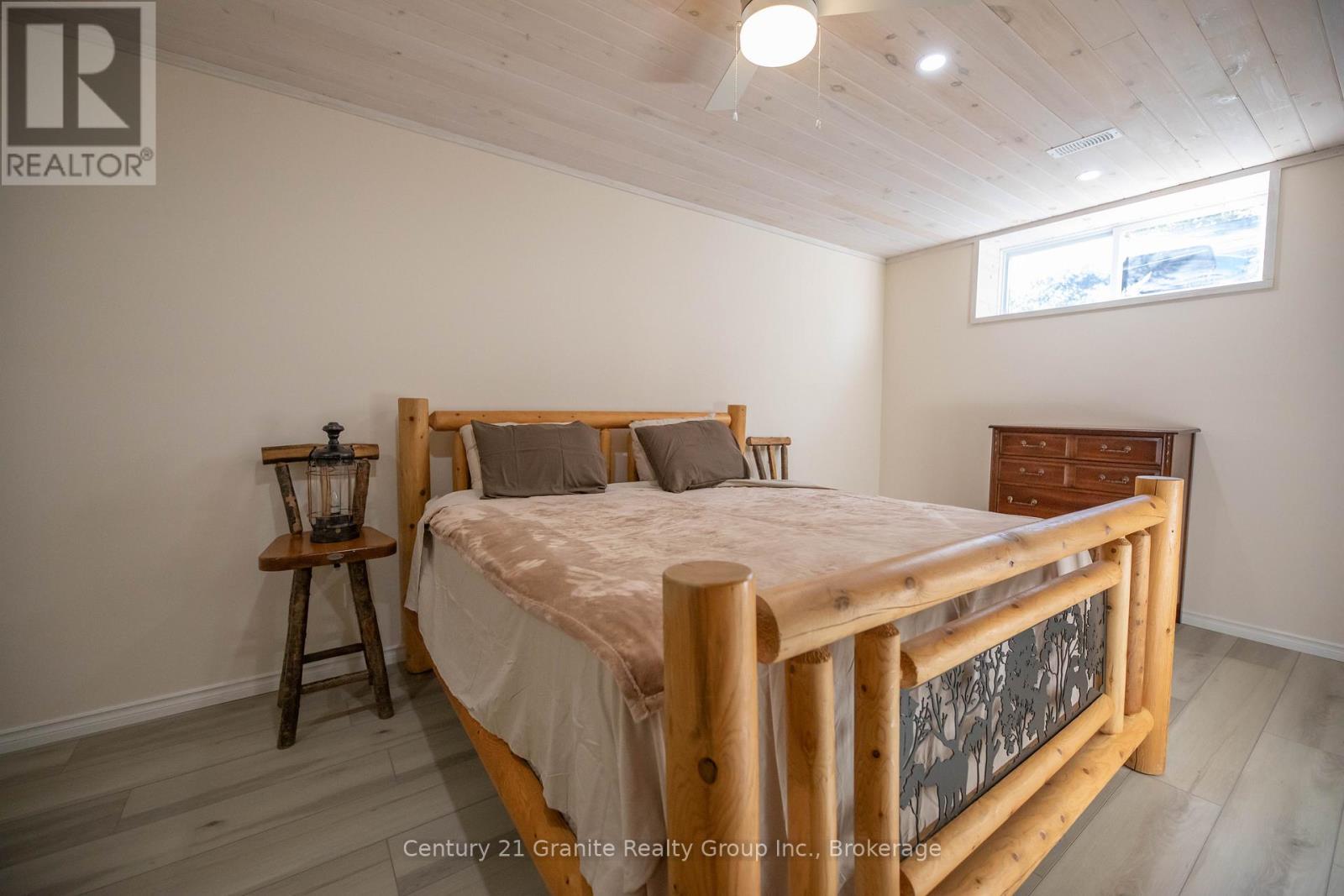 1160 KENNISIS LAKE ROAD - 19