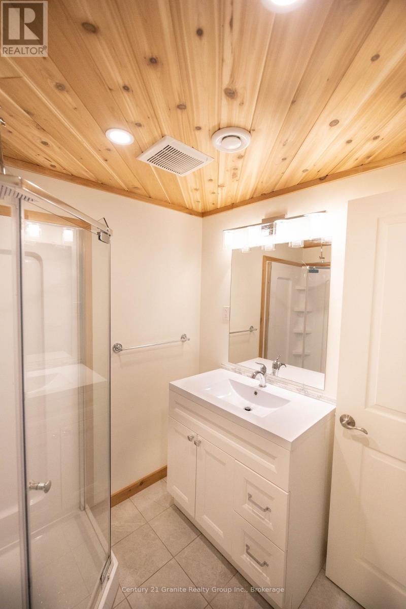 1160 KENNISIS LAKE ROAD - 22