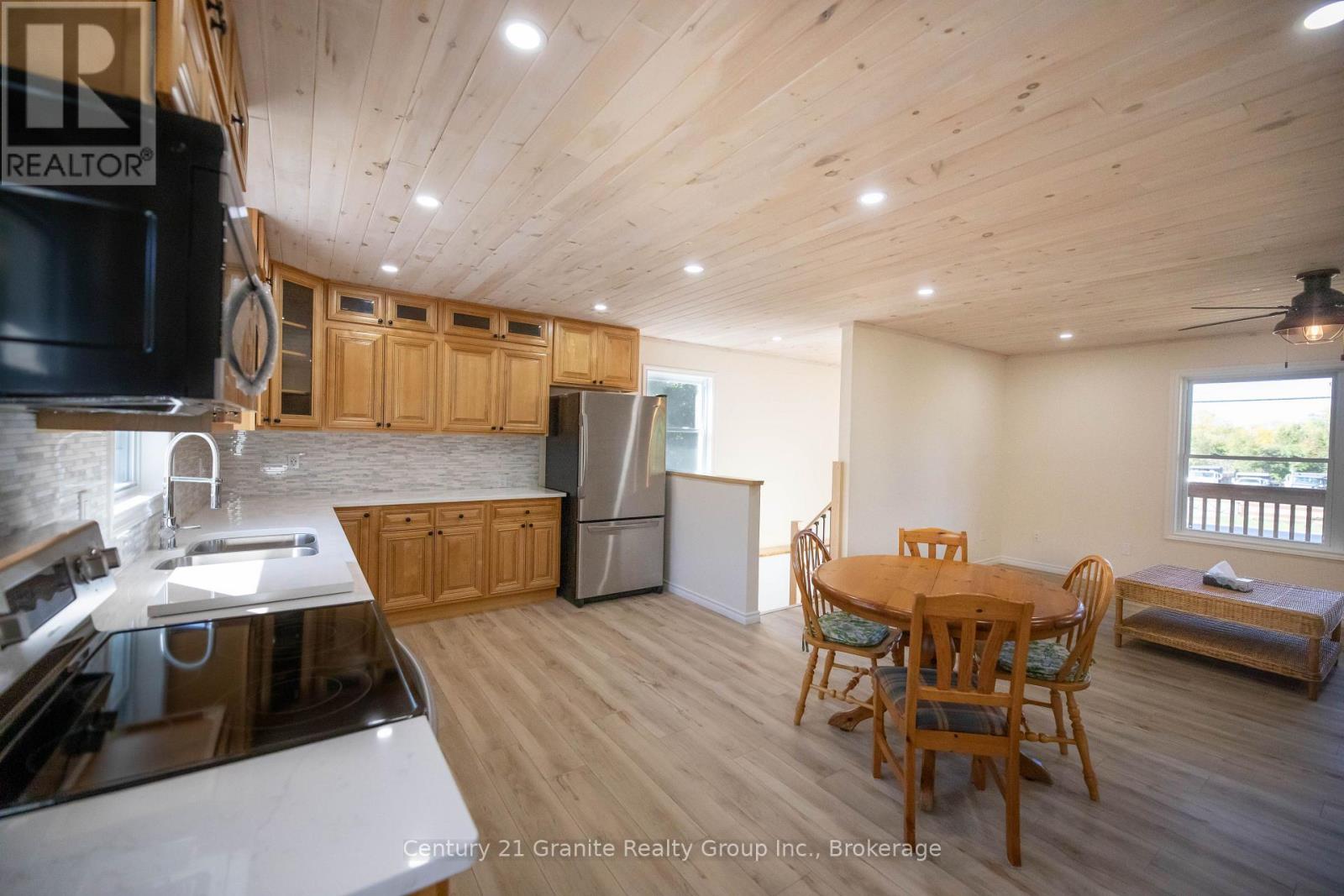 1160 KENNISIS LAKE ROAD - 5