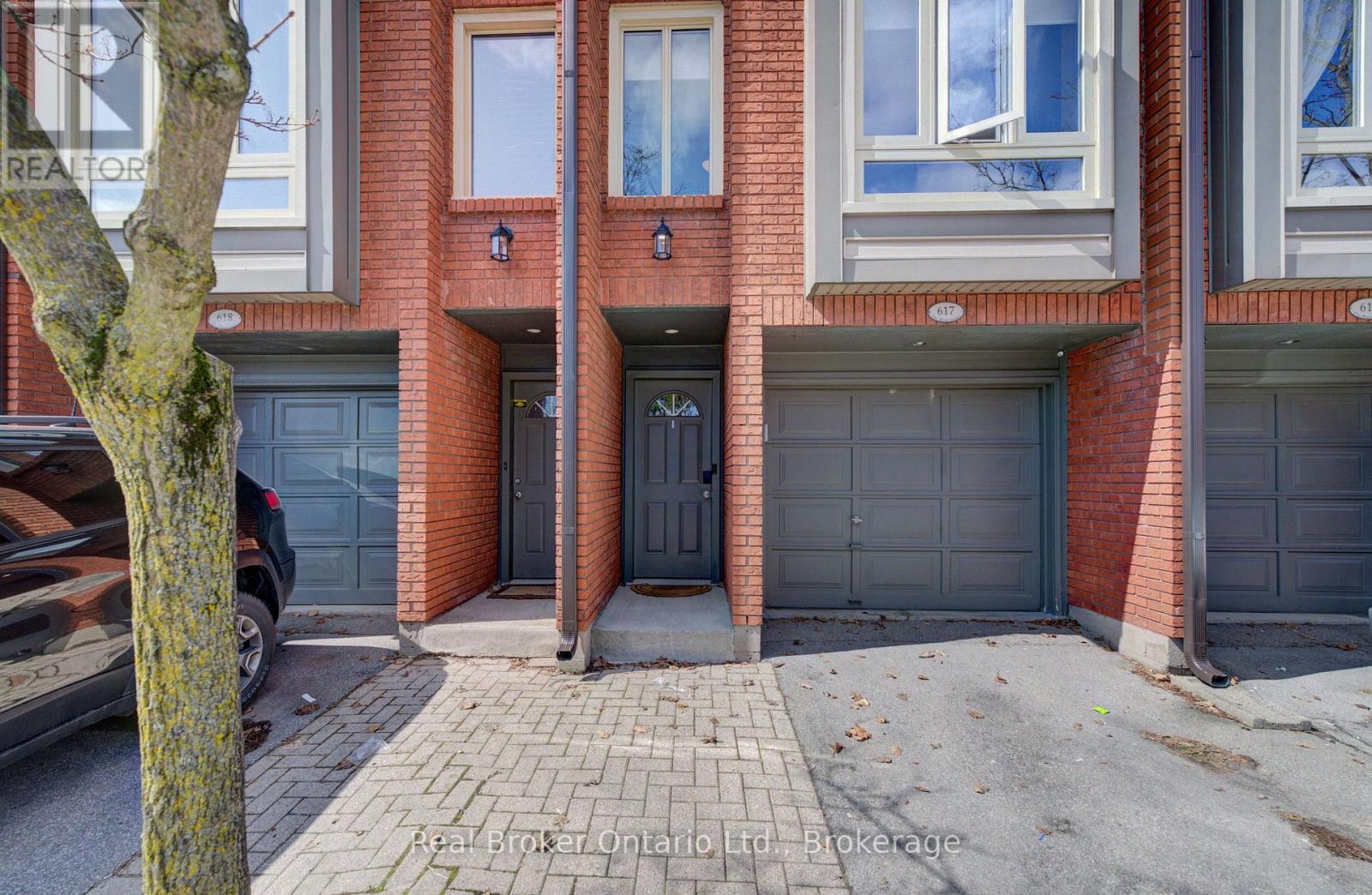 #617 895 MAPLE AVENUE - 3
